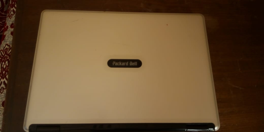 pc-portable-pakard-bell
