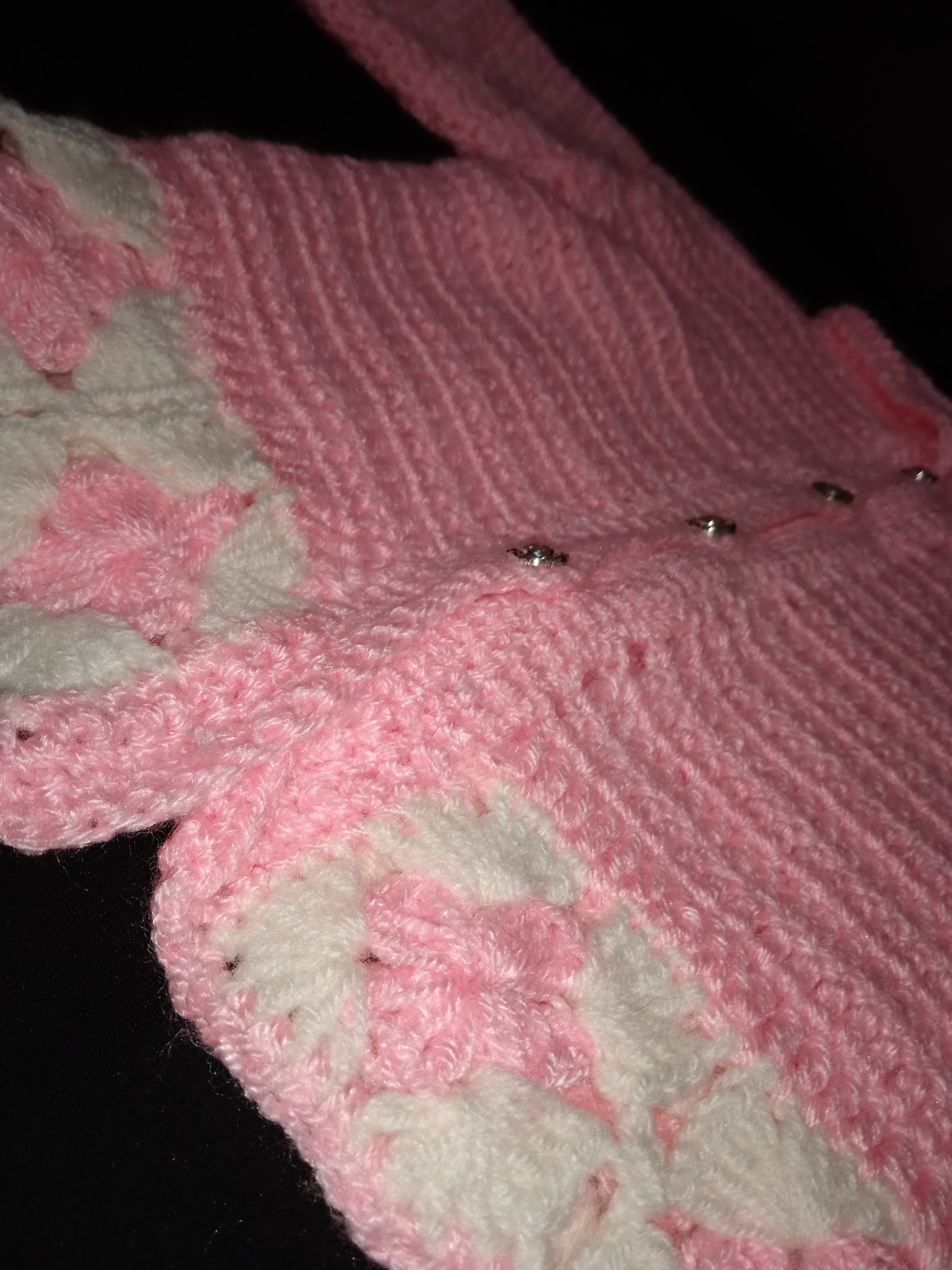 Kainchi tricot-en-crochet-pour-les-bebes